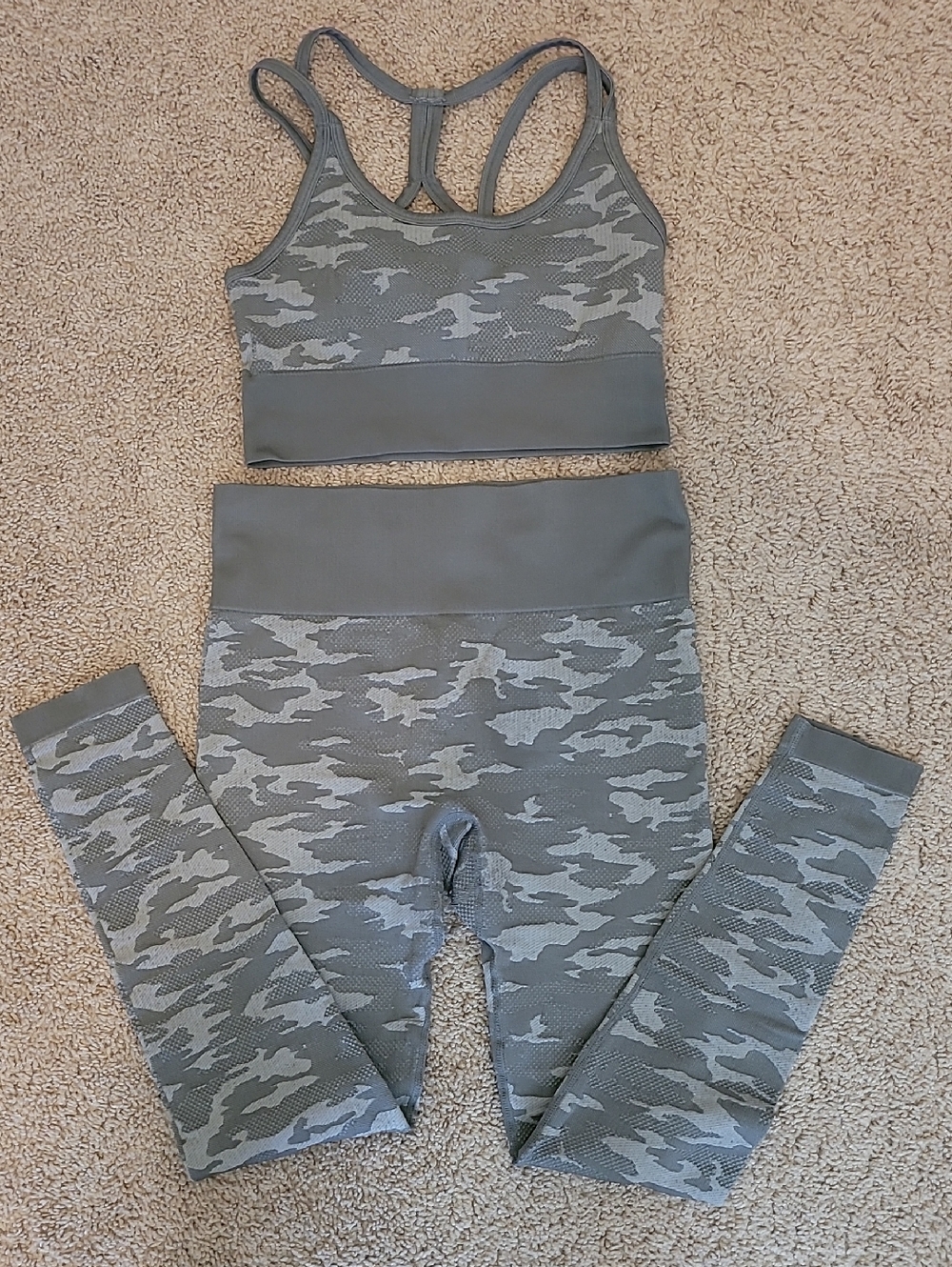Primark Gray Camo Seamless Activewear Set